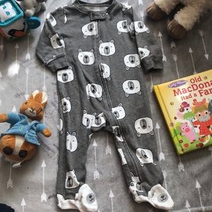 🐻 BABY BOY CARTER’S POLAR BEAR ZIP UP ONESIE!